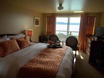 Room 6, Camano Island Inn and Bistro